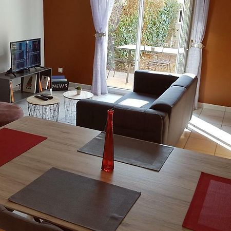 Appartement T3 A Belley Au Calme Avec Jardin Privatif Buitenkant foto